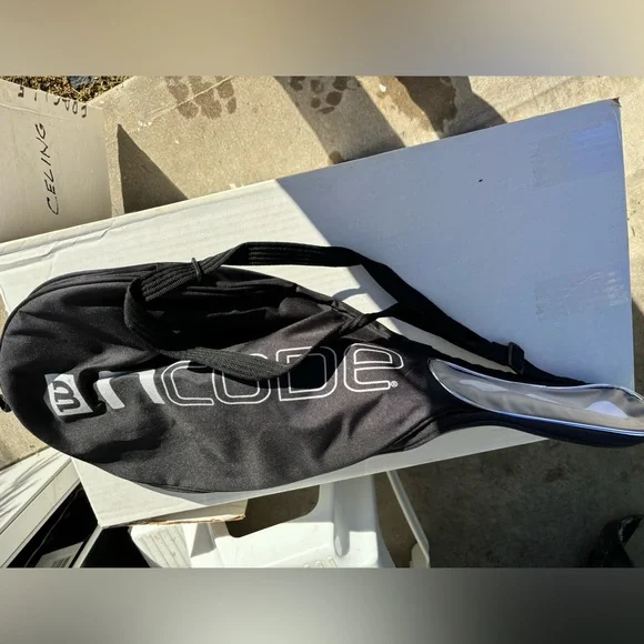 Wilson Black N Code Tennis Racket Case - Picture 1 of 2